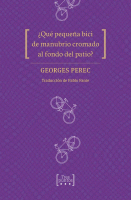 QUE PEQUEÐA BICI DE MANUBRIO CROMADO AL FONDO DEL PATIO?
