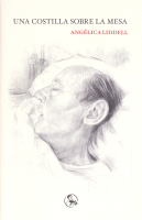 UNA COSTILLA SOBRE LA MESA